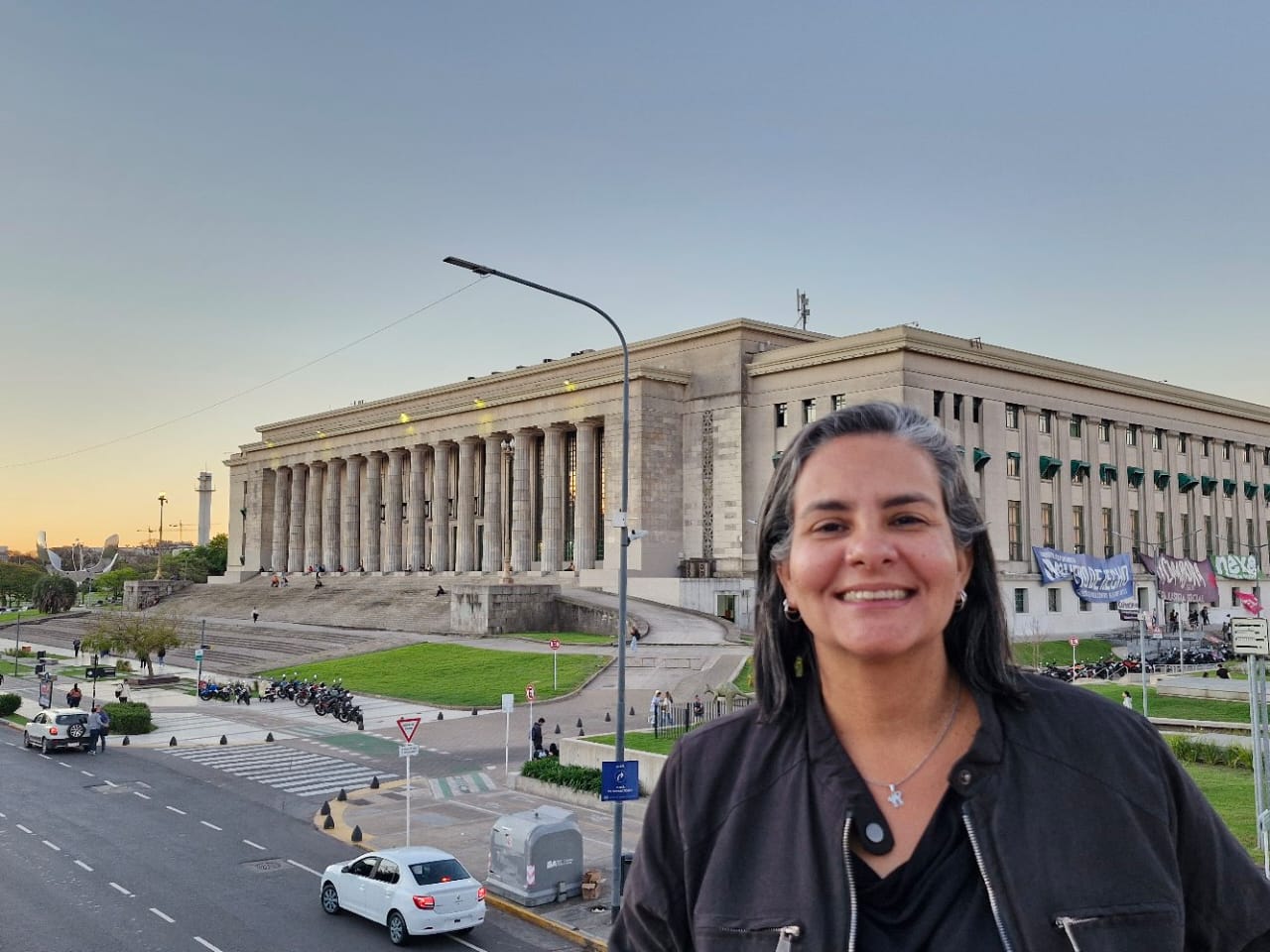 Professora Karine Lucena Ribeiro